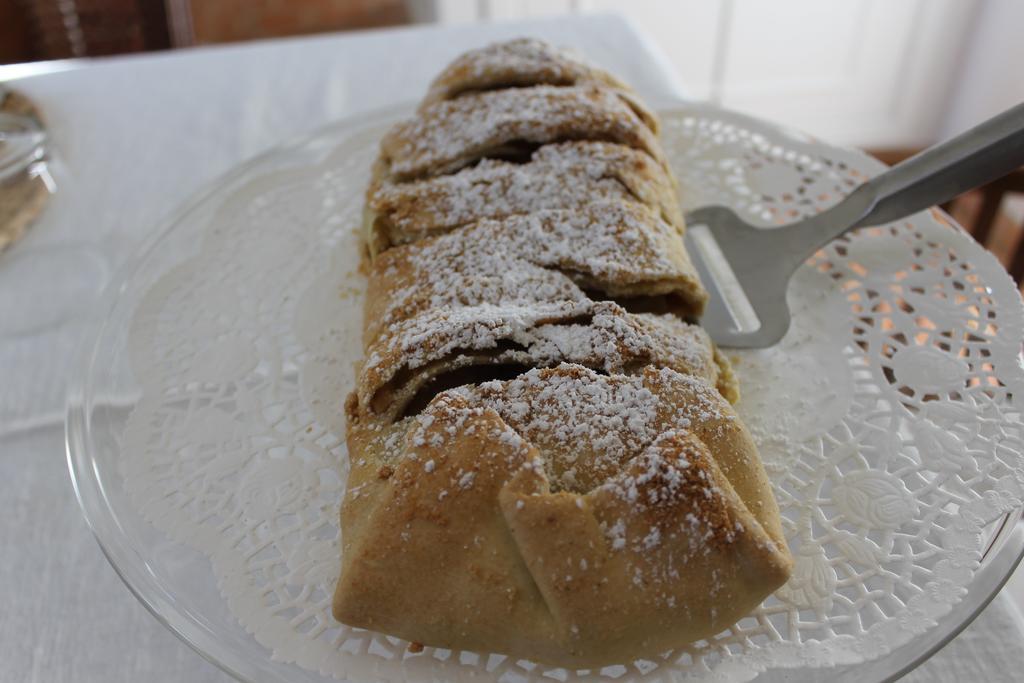 Bed and Breakfast La Caladina Mougins Esterno foto
